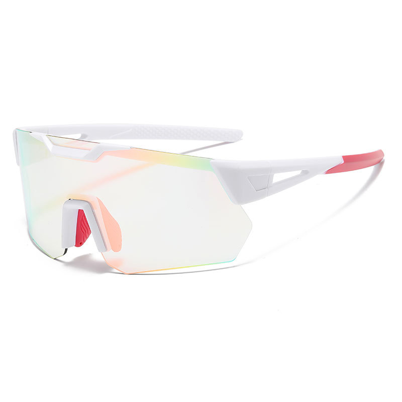 🎉 2026 Sale — Over 23,600 Sold!🚴 Stylish Day & Night Riding Glasses✨